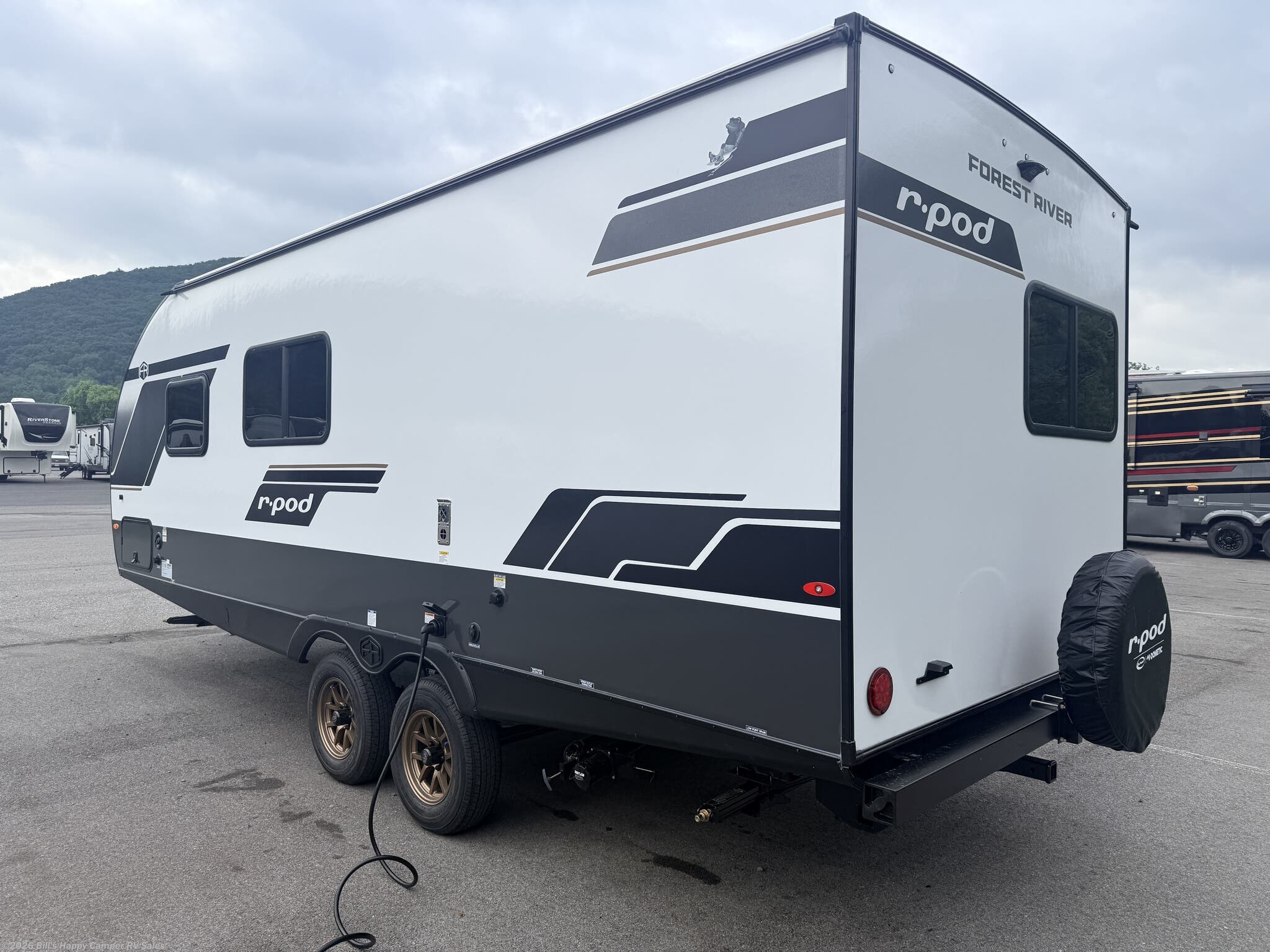 New 2027 Forest River R-Pod 205 available in Mill Hall, Pennsylvania