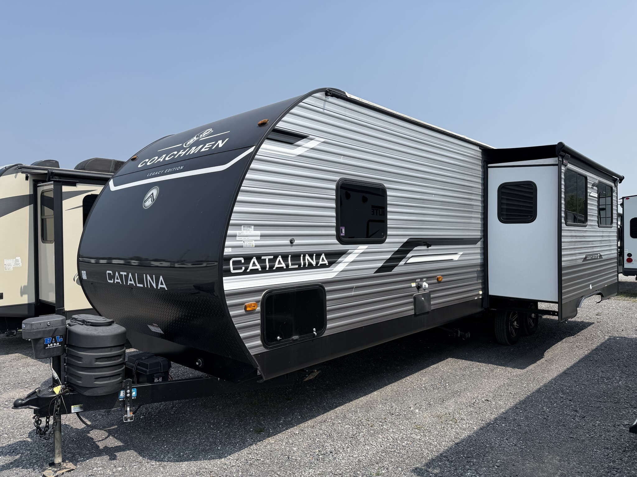 Used 2025 Coachmen Catalina Legacy Edition 283RKS available in Mill Hall, Pennsylvania