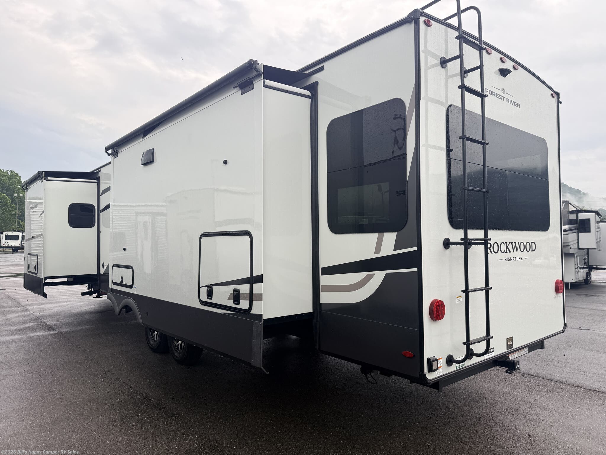 New 2027 Forest River Rockwood Signature 8392RL available in Mill Hall, Pennsylvania