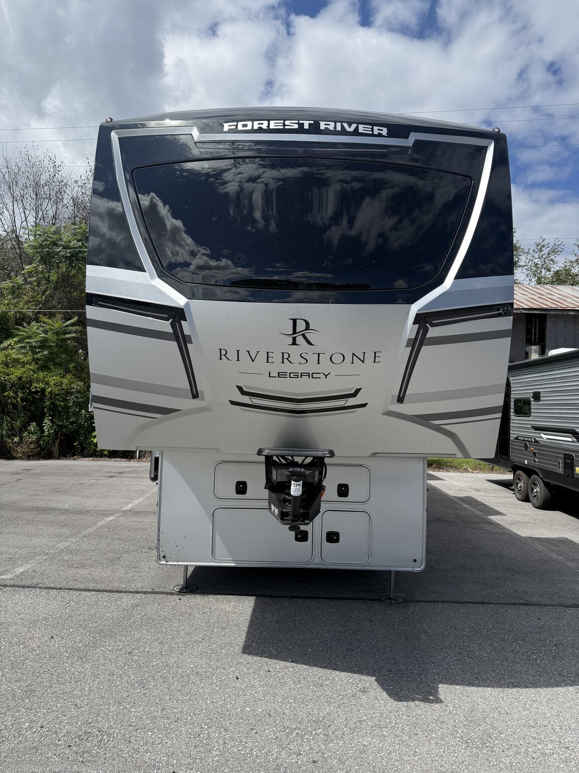 2027 Riverstone Legacy 425FO by Forest River from Bill's Happy Camper RV Sales in Mill Hall, Pennsylvania