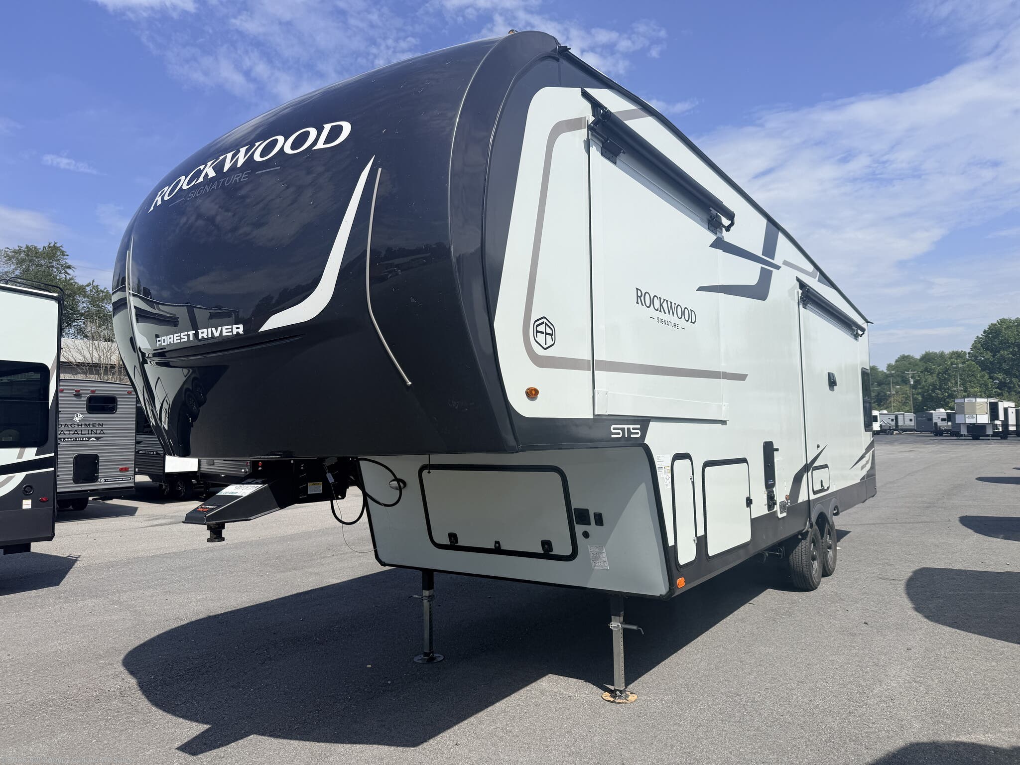 2027 Rockwood Signature 332SRL by Forest River from Bill's Happy Camper RV Sales in Mill Hall, Pennsylvania