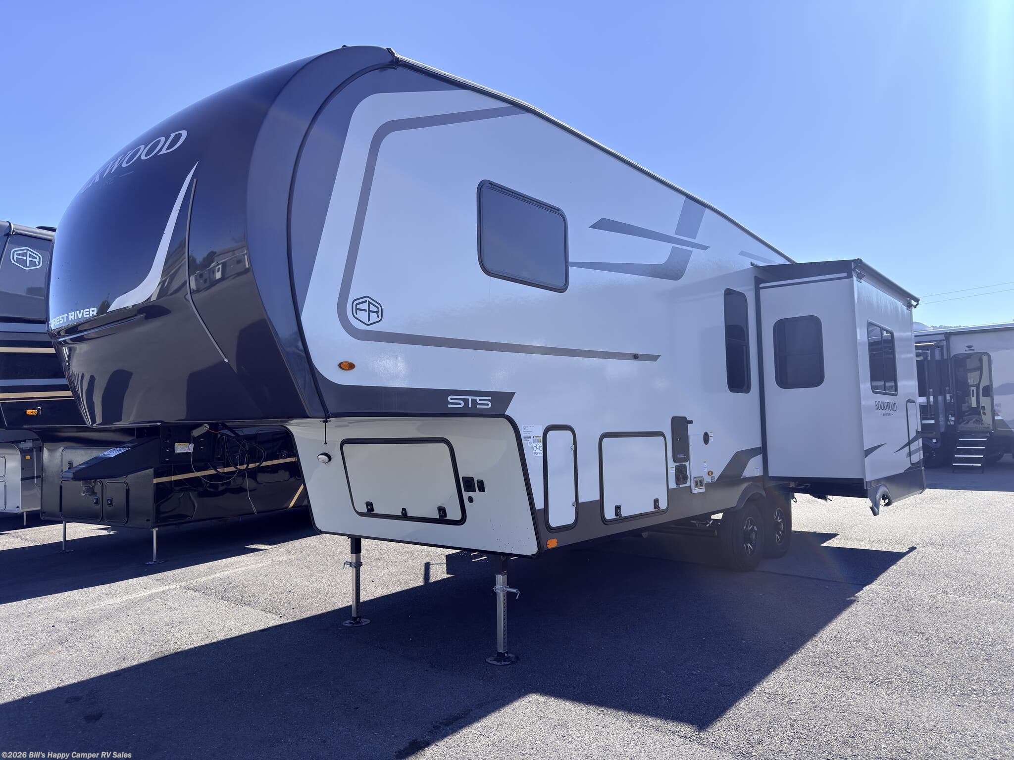 2027 Rockwood Signature 301SRK by Forest River from Bill's Happy Camper RV Sales in Mill Hall, Pennsylvania