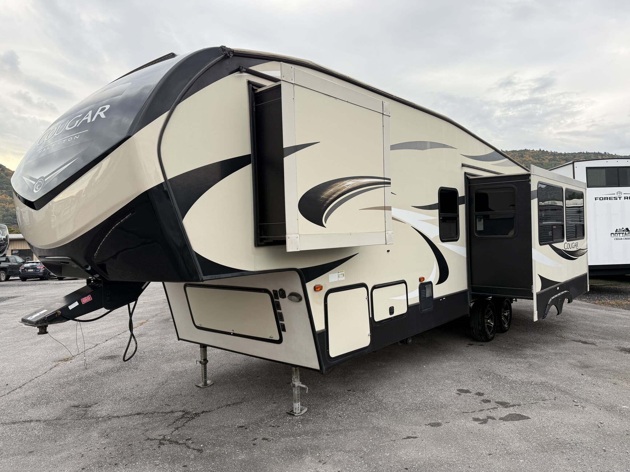 Used 2018 Keystone Cougar Half-Ton 29RKS available in Mill Hall, Pennsylvania