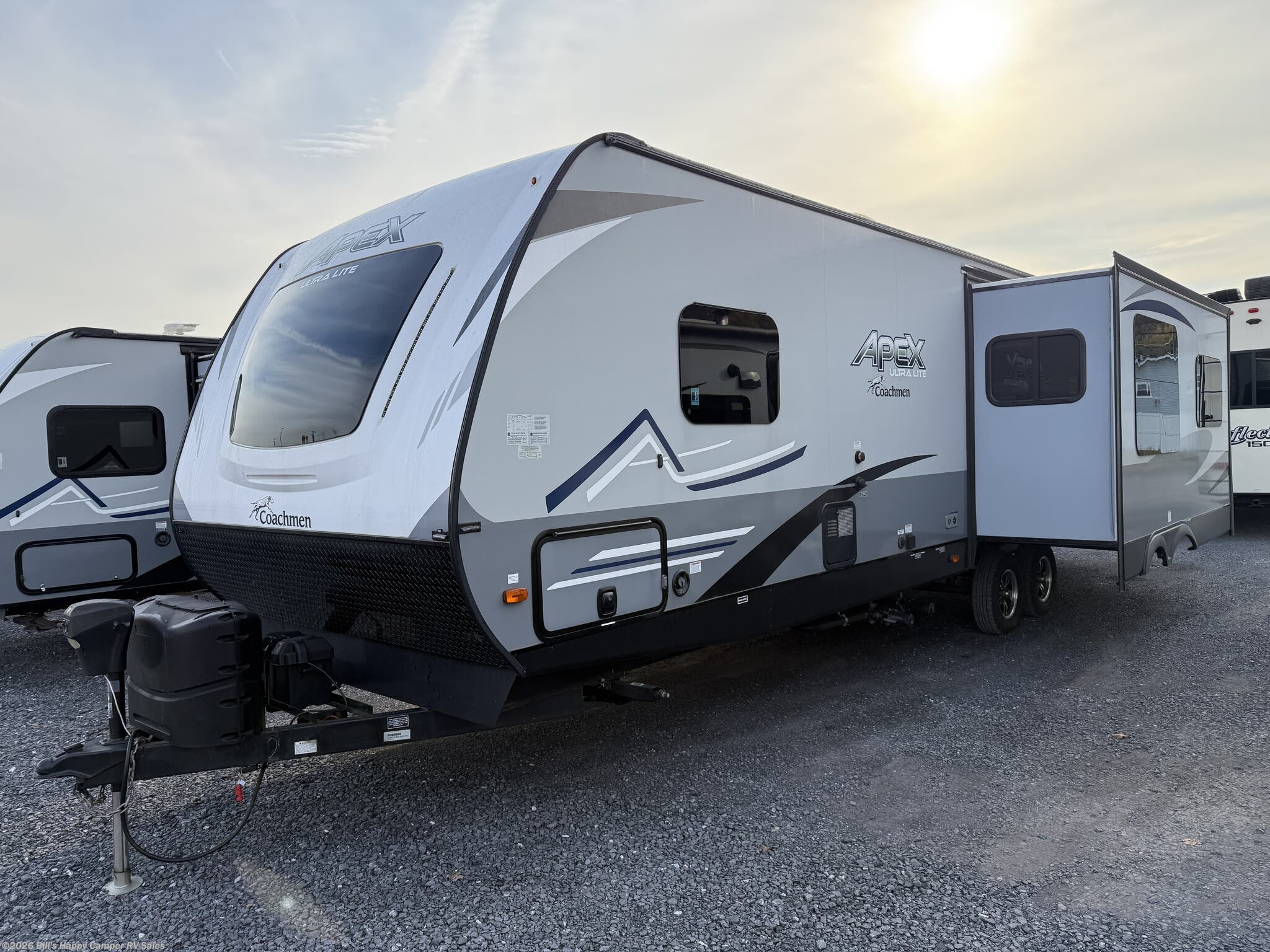 Used 2020 Coachmen Apex Ultra-Lite 293RLDS available in Mill Hall, Pennsylvania