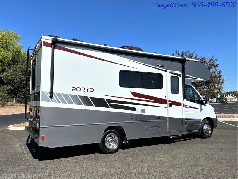 2020 Winnebago Porto 24P RV for Sale in Thousand Oaks, CA 91360