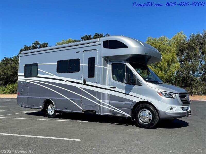 2023 Winnebago Navion 24V RV for Sale in Thousand Oaks, CA 91360