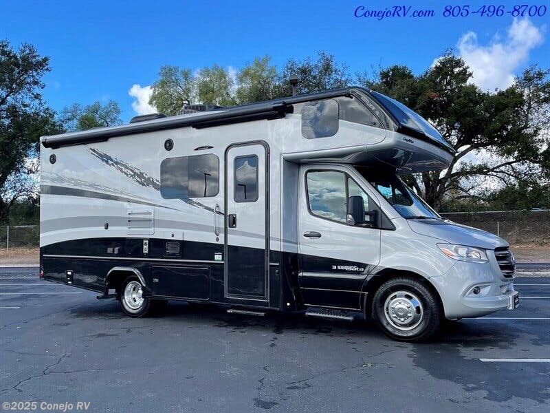 2023 Dynamax Corp Isata 3 Series 24FW RV for Sale in Thousand Oaks, CA ...