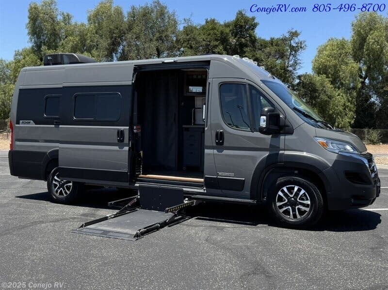New 2025 Winnebago Roam 59RZ available in Thousand Oaks, California