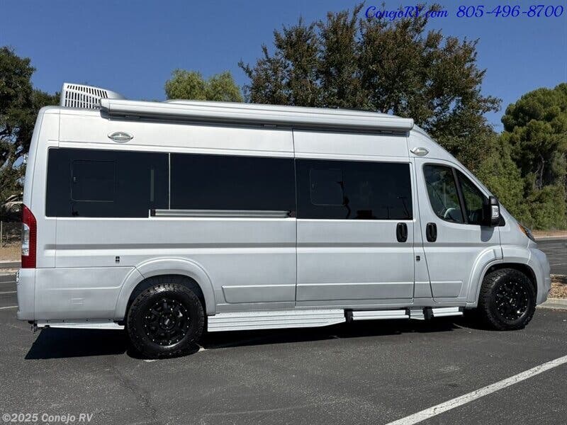 Used 2021 Roadtrek Zion Slumber available in Thousand Oaks, California