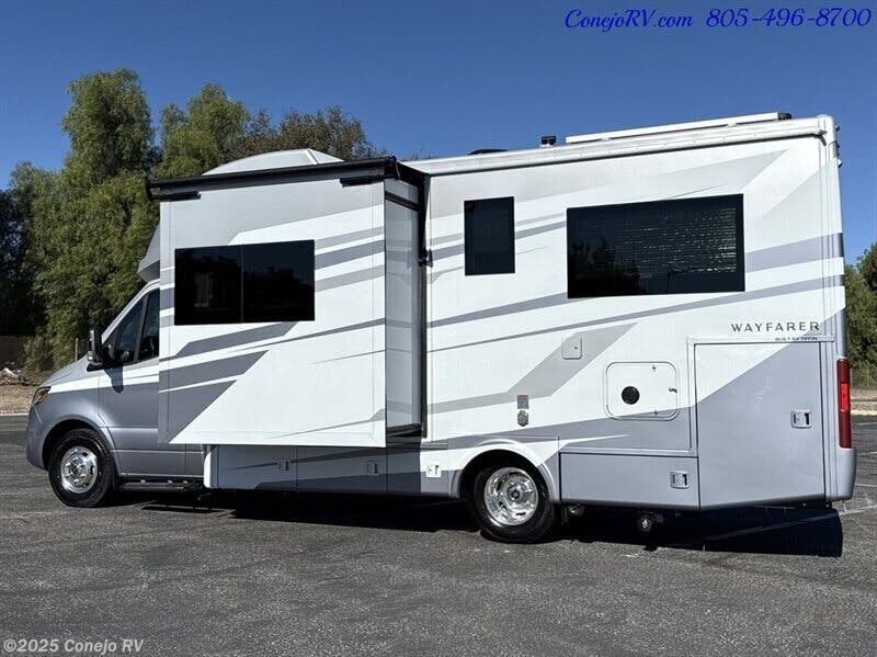 2026 Tiffin Wayfarer 25XLW - New Class C For Sale by Conejo RV in Thousand Oaks, California