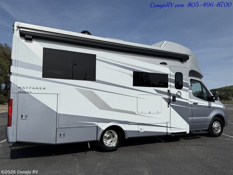 New 2026 Tiffin Wayfarer 25XLW available in Thousand Oaks, California