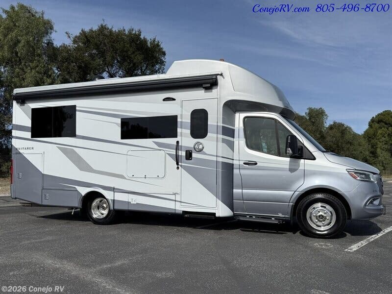 2026 Wayfarer 25XLW by Tiffin from Conejo RV in Thousand Oaks, California
