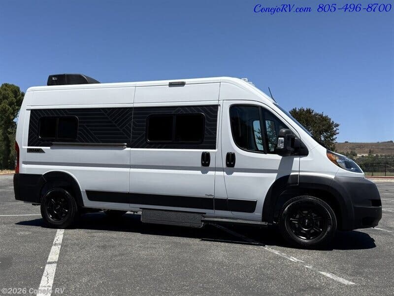 2023 Roam 59RA by Winnebago from Conejo RV in Thousand Oaks, California