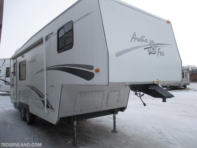 2005 Northwood Arctic Fox 24-5N RV for Sale in Paynesville, MN 56362