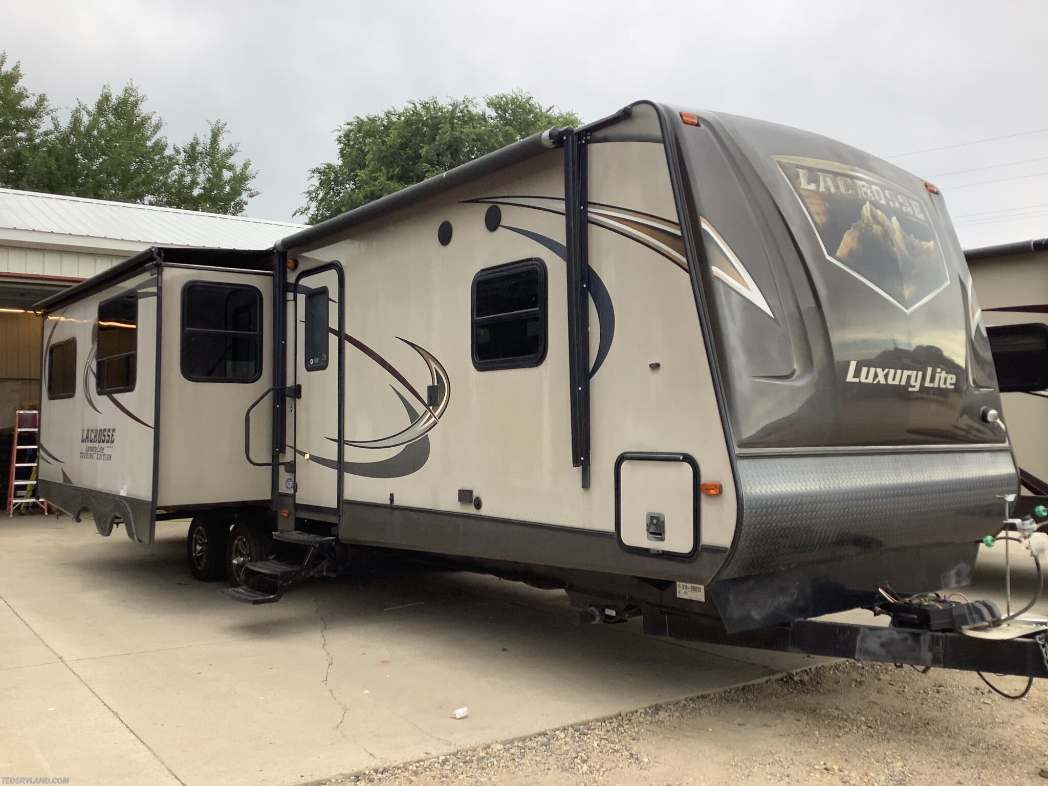 2014 Prime Time LaCrosse Luxury Lite 324 RST RV for Sale in Paynesville 2014 Prime Time Lacrosse Luxury Lite