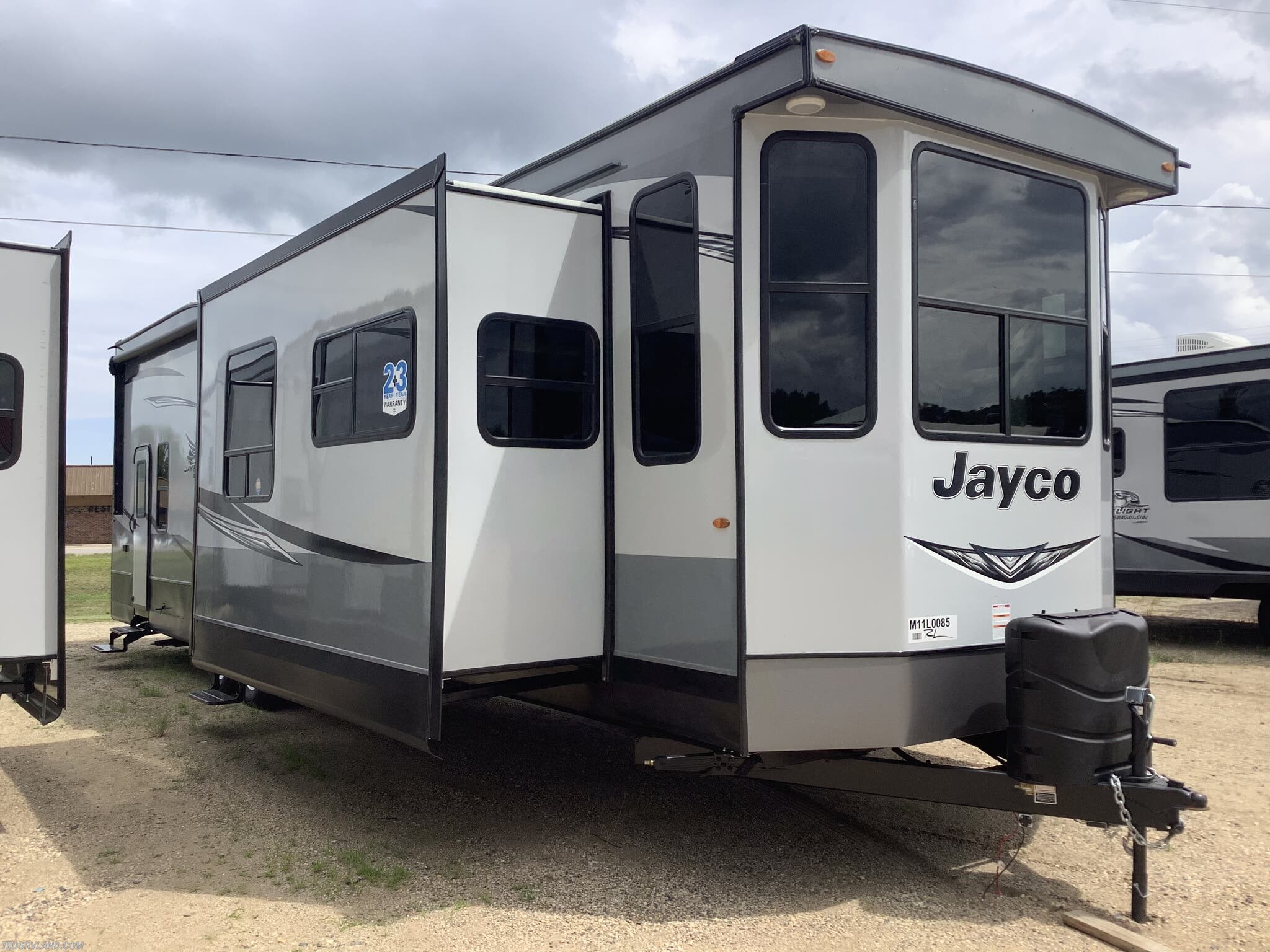 2021 Jayco Jay Flight Bungalow 40LOFT RV for Sale in Paynesville, MN