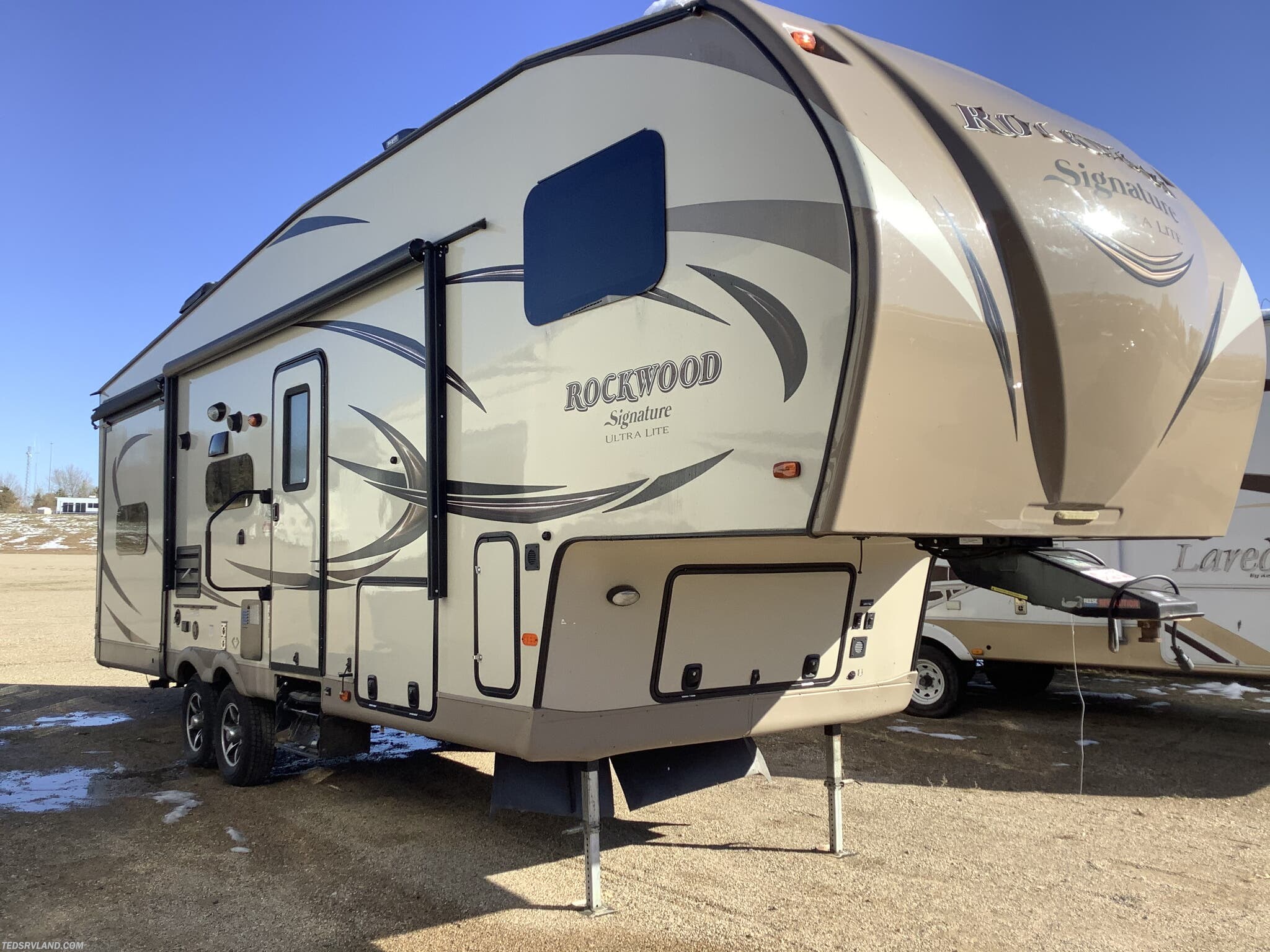 2016 Forest River Rockwood Signature Ultra Lite 8281WS RV for Sale in ...