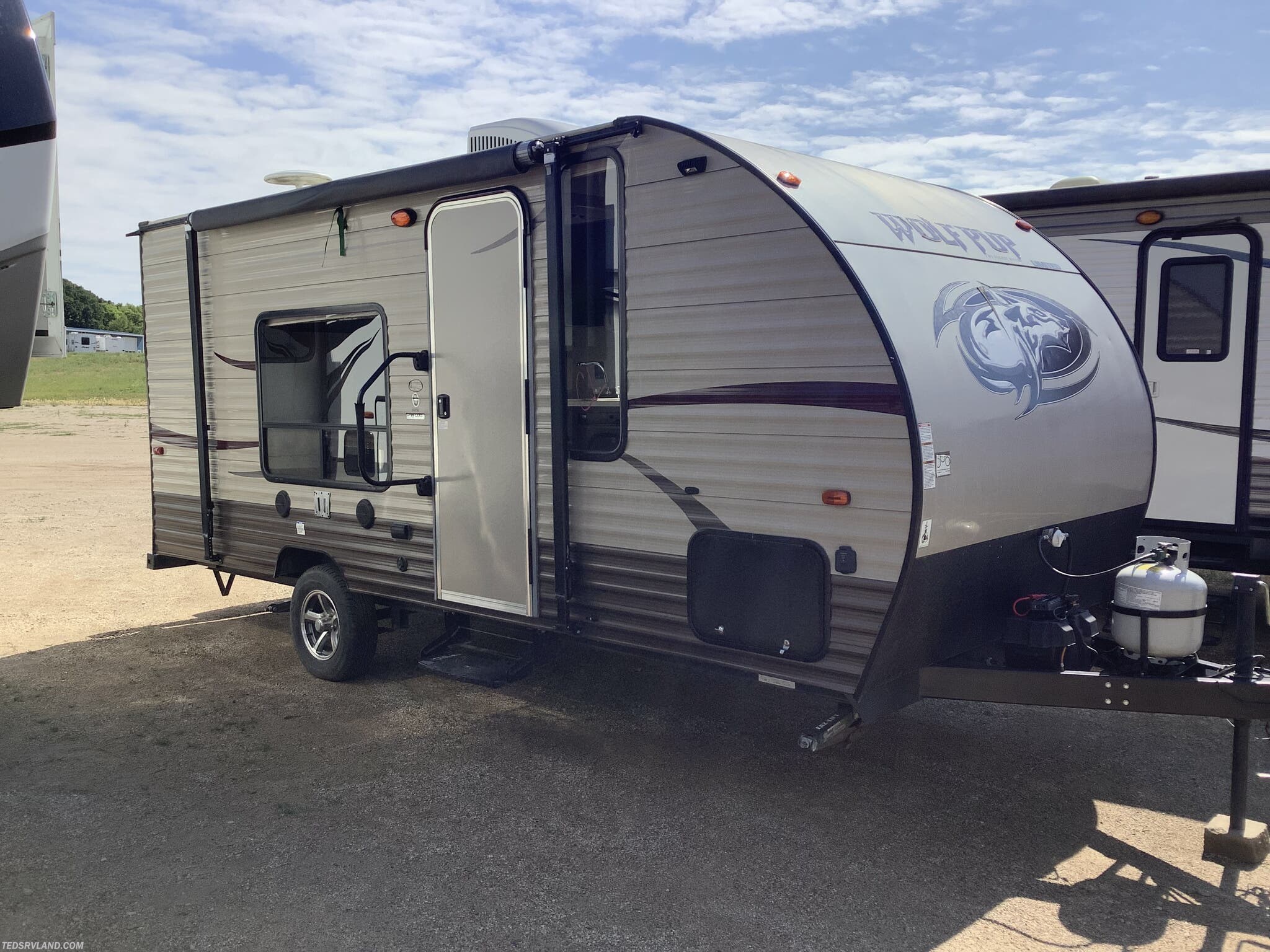 used wolf pup travel trailer