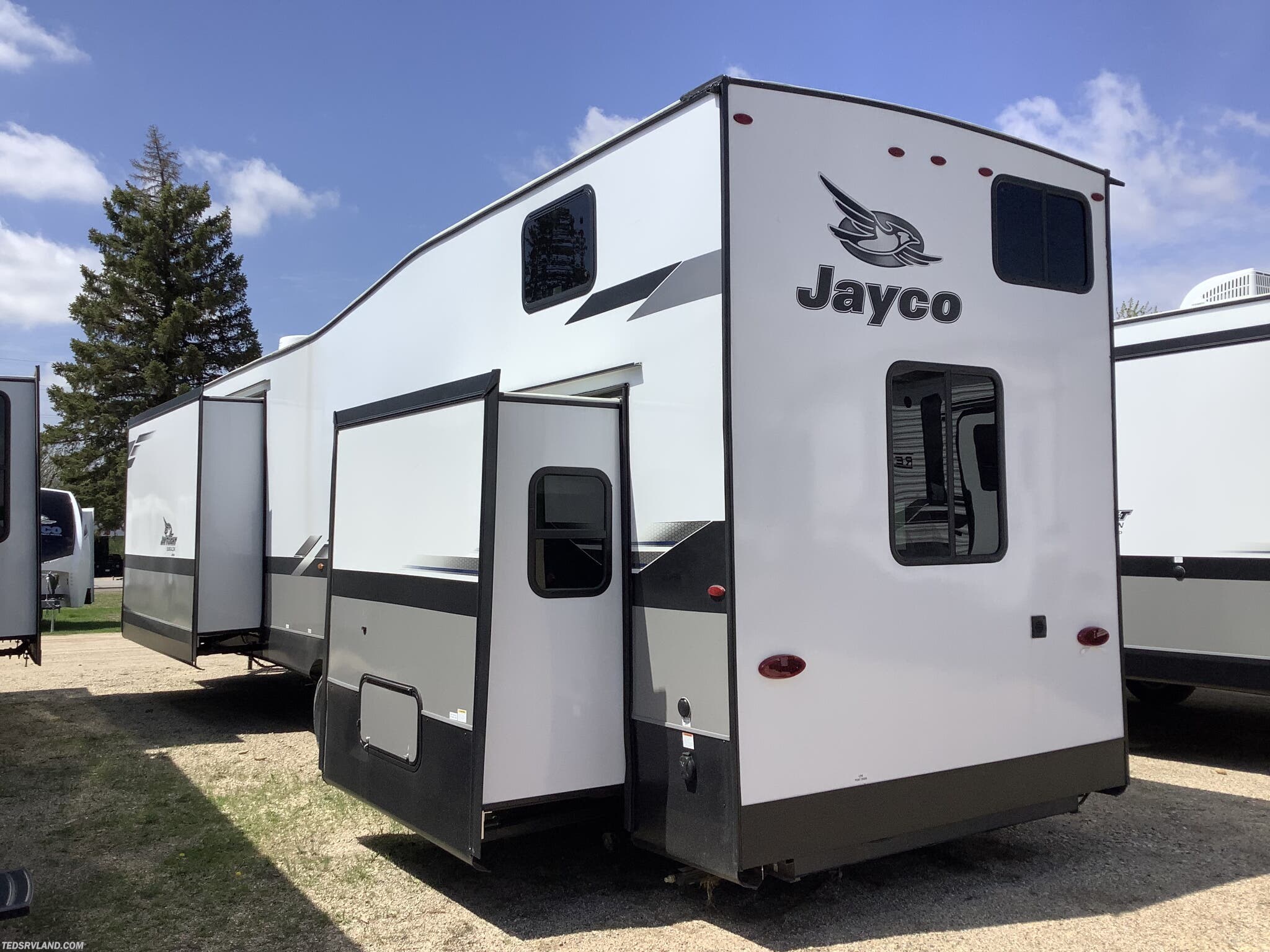 2022 Jayco Jay Flight Bungalow 40LOFT RV for Sale in Paynesville, MN
