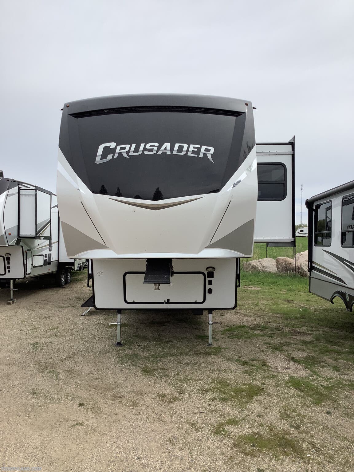 2022 Prime Time Crusader 335RLP RV for Sale in Paynesville, MN 56362