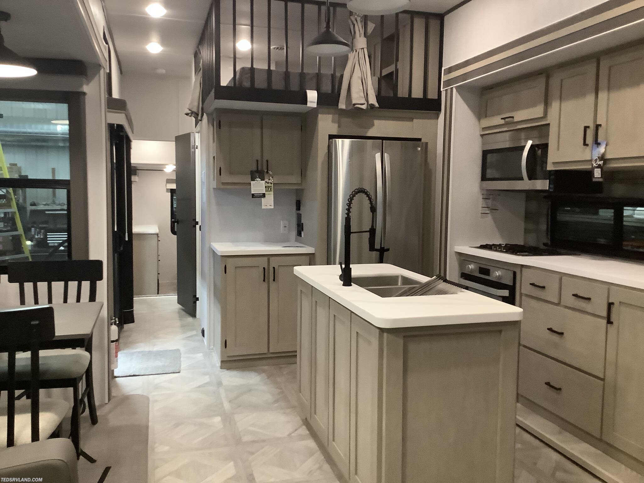 2023 Forest River Salem Grand Villa