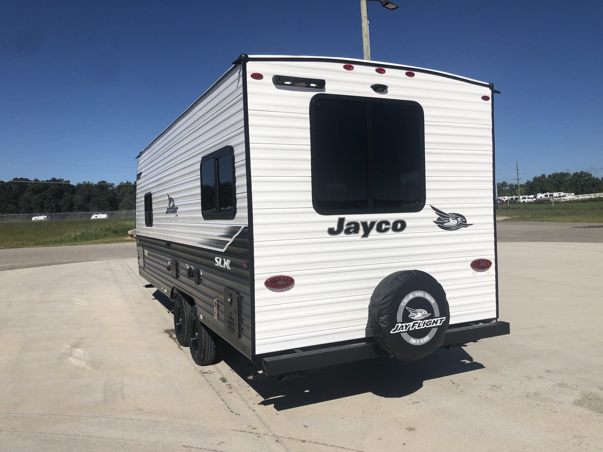 2024 Jayco Jay Flight 210QB RV for Sale in Paynesville, MN 56362