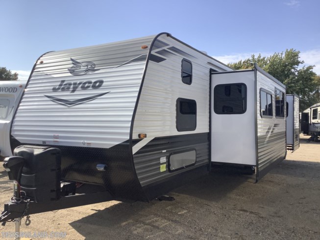 2022 Jayco Jay Flight 38BHDS - Used Destination Trailer For Sale by Ted