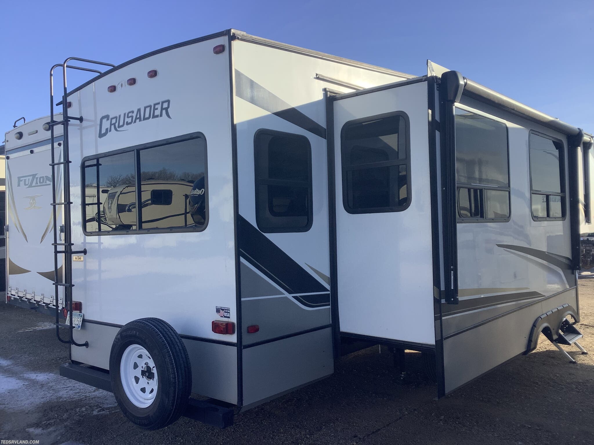2021 Prime Time Crusader 335RLP RV for Sale in Paynesville, MN 56362