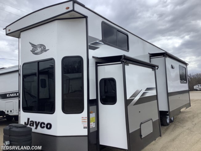 New 2024 Jayco Bungalow 40LSDL available in  Paynesville, Minnesota