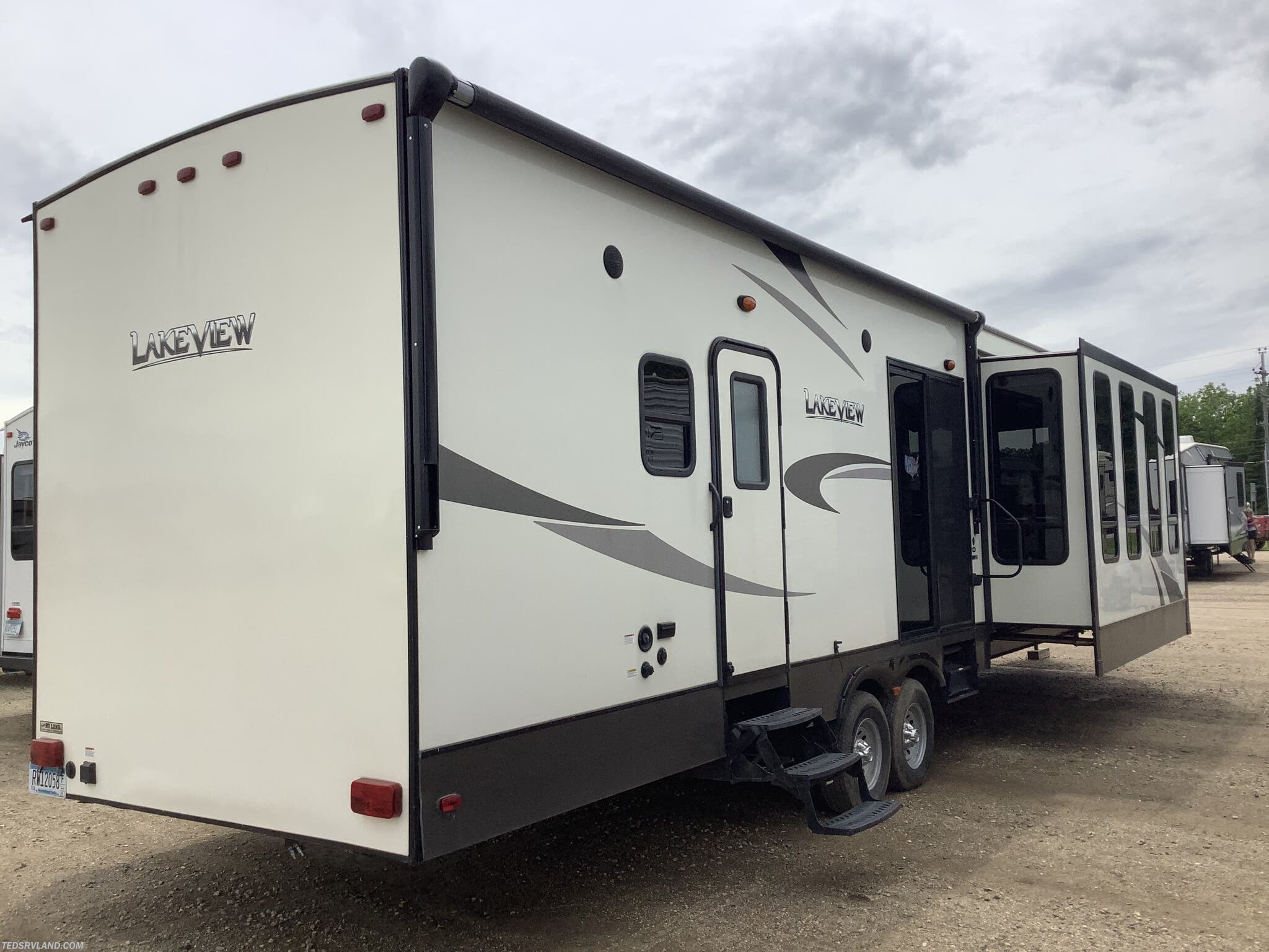 2016 Heartland Breckenridge Lakeview LV 41 ETS RV for Sale in