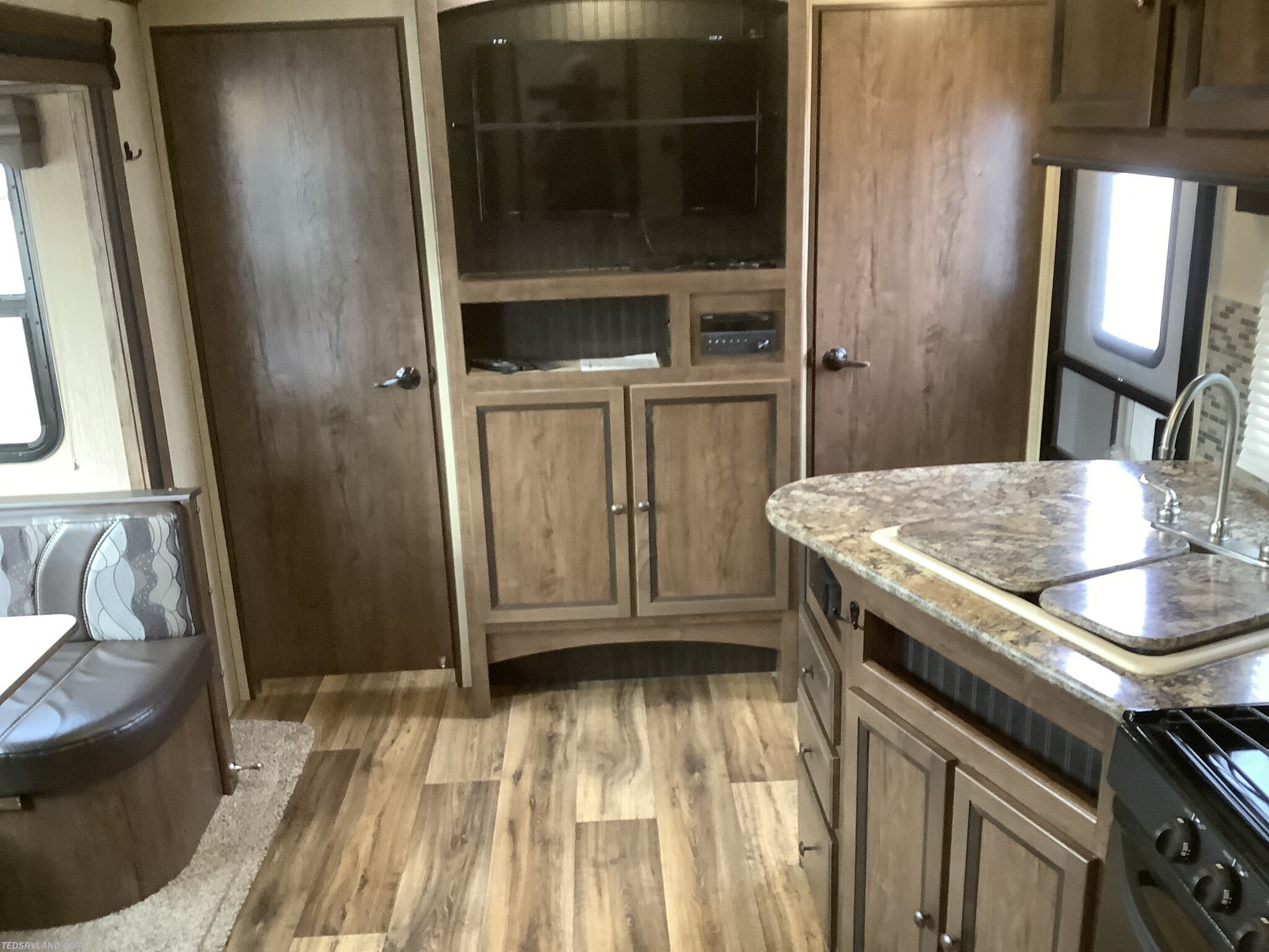 2016 Cruiser RV MPG Ultra-Lite 2250RB RV for Sale in Paynesville, MN ...