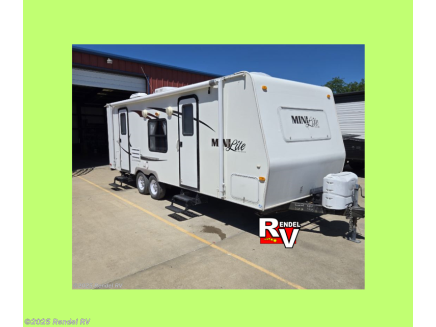 Used 2010 Forest River Rockwood Mini Lite 2502S available in  Rice, Texas