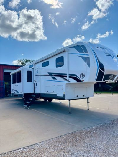 New 2026 Forest River Wildcat 34CRIB available in Rice, Texas