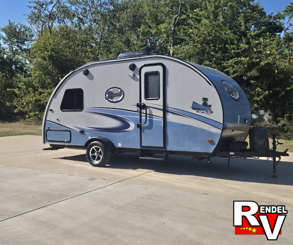 2017 Forest River R-Pod 176T - Used Travel Trailer For Sale by Rendel RV in Rice, Texas features Air Conditioning, LP Detector, Queen Bed, Fire Extinguisher, Stove