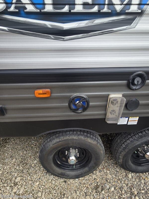 Used 2021 Forest River Salem 29VBUD available in Rice, Texas