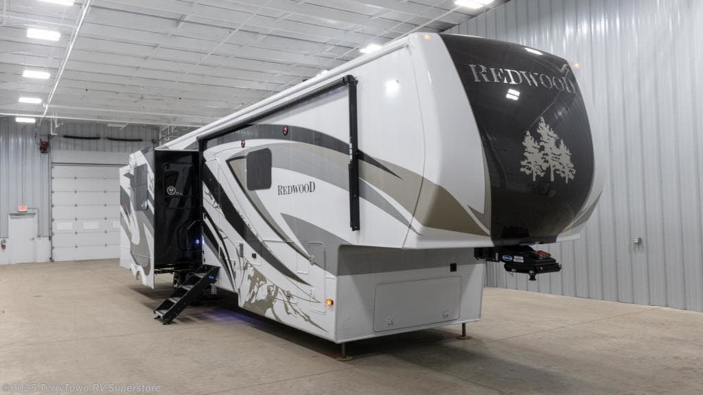 2020 Crossroads Rv Redwood 4001lk For Sale In Grand Rapids