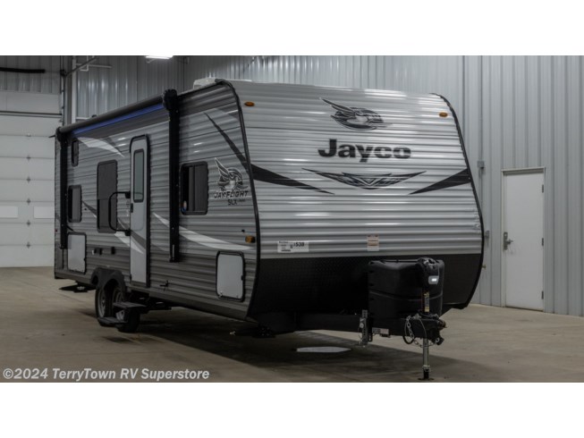 New 2021 Jayco Jay Flight SLX8 264BH available in Grand Rapids, Michigan