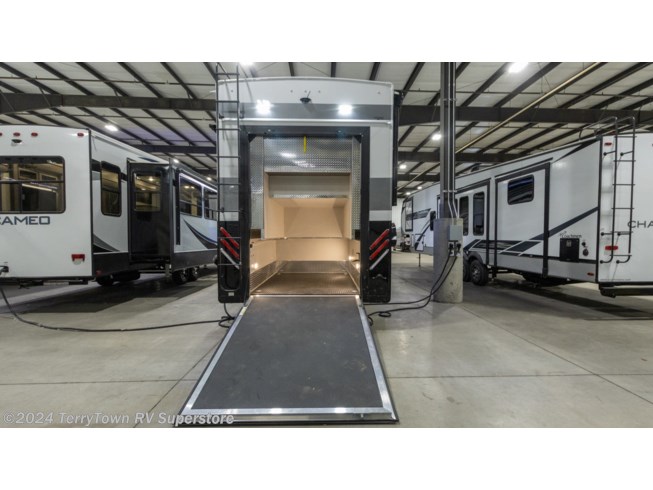 2022 RiverStone 42FSKG by Forest River from TerryTown RV Superstore in Grand Rapids, Michigan