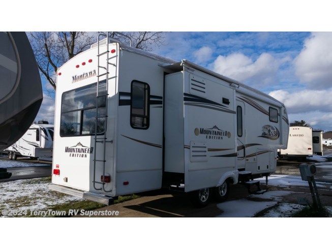 2012 Keystone Montana 290RLT - Used Fifth Wheel For Sale by TerryTown RV Superstore in Grand Rapids, Michigan
