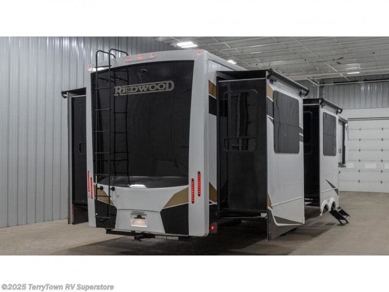 2022 Redwood RV Redwood 4150RD RV for Sale in Grand Rapids, MI 49548