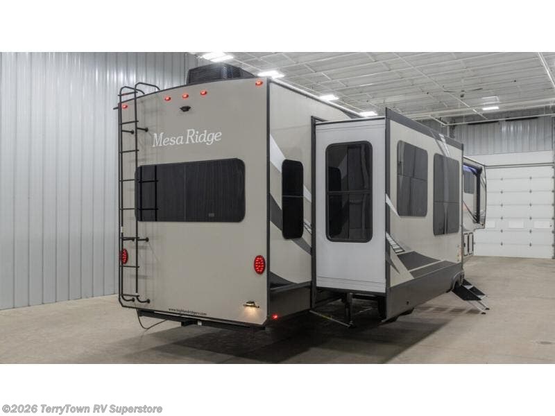 2022 Mesa Ridge 371MBH by Highland Ridge from TerryTown RV Superstore in Grand Rapids, Michigan