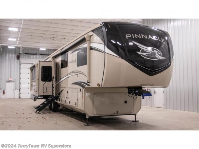 2023 Jayco Pinnacle 37MDQS RV For Sale In Grand Rapids, MI 49548 ...