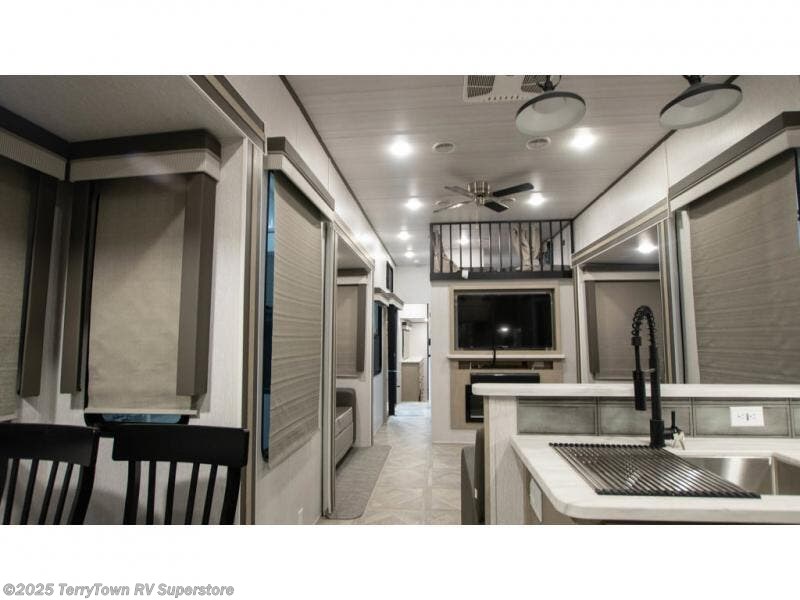 2023 Forest River Salem Grand Villa 42FK RV for Sale in Grand Rapids