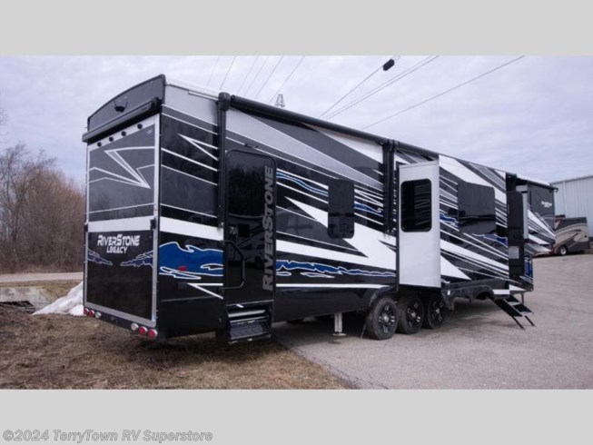 2023 RiverStone 45BATH by Forest River from TerryTown RV Superstore in Grand Rapids, Michigan