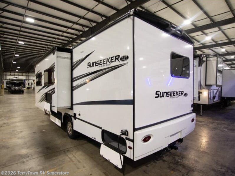 2023 Sunseeker LE 2550DSLE Ford by Forest River from TerryTown RV Superstore in Grand Rapids, Michigan