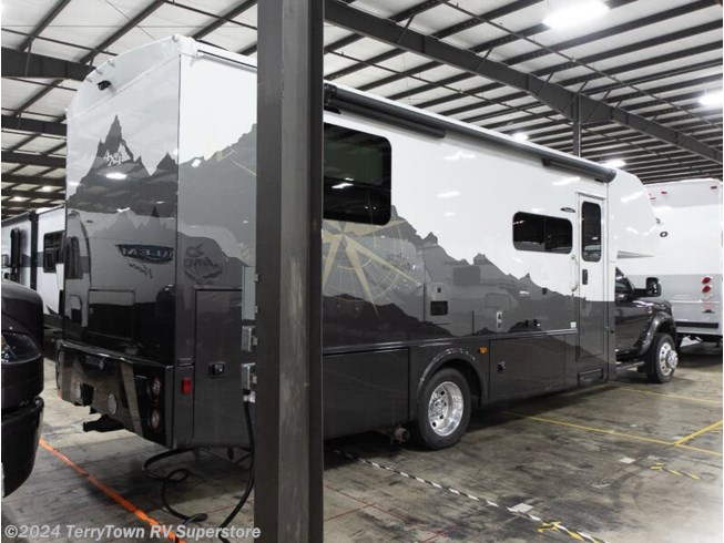 2024 isata 5 28SS by Dynamax Corp from TerryTown RV Superstore in Grand Rapids, Michigan