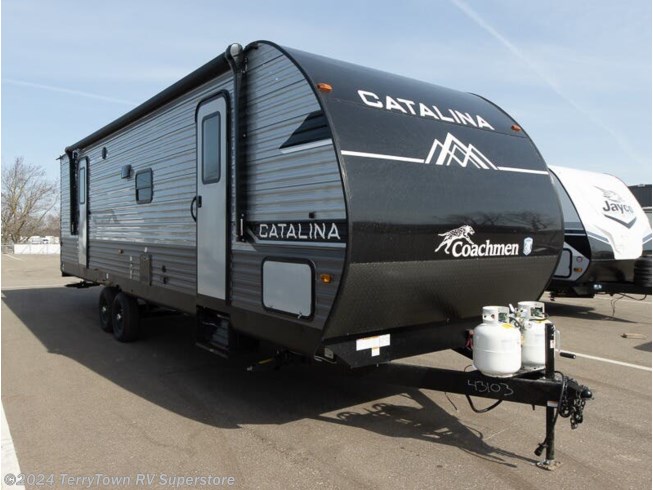 New 2024 Coachmen Catalina Summit Series 8 271DBS available in Grand Rapids, Michigan