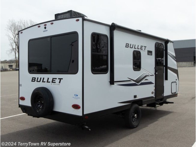 2024 Bullet Crossfire Single Axle 1900RD by Keystone from TerryTown RV Superstore in Grand Rapids, Michigan
