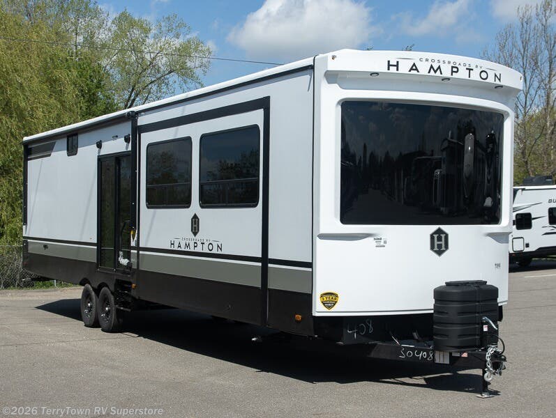 2024 CrossRoads Hampton 372FDB RV for Sale in Grand Rapids, MI 49548 ...