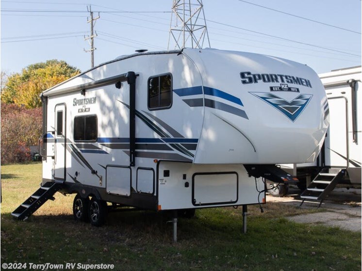 Used 2020 K-Z Sportsmen 231RK available in Grand Rapids, Michigan